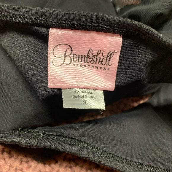 Bombshell sportswear sinful sports bra black Xs - Picture 7 of 8
